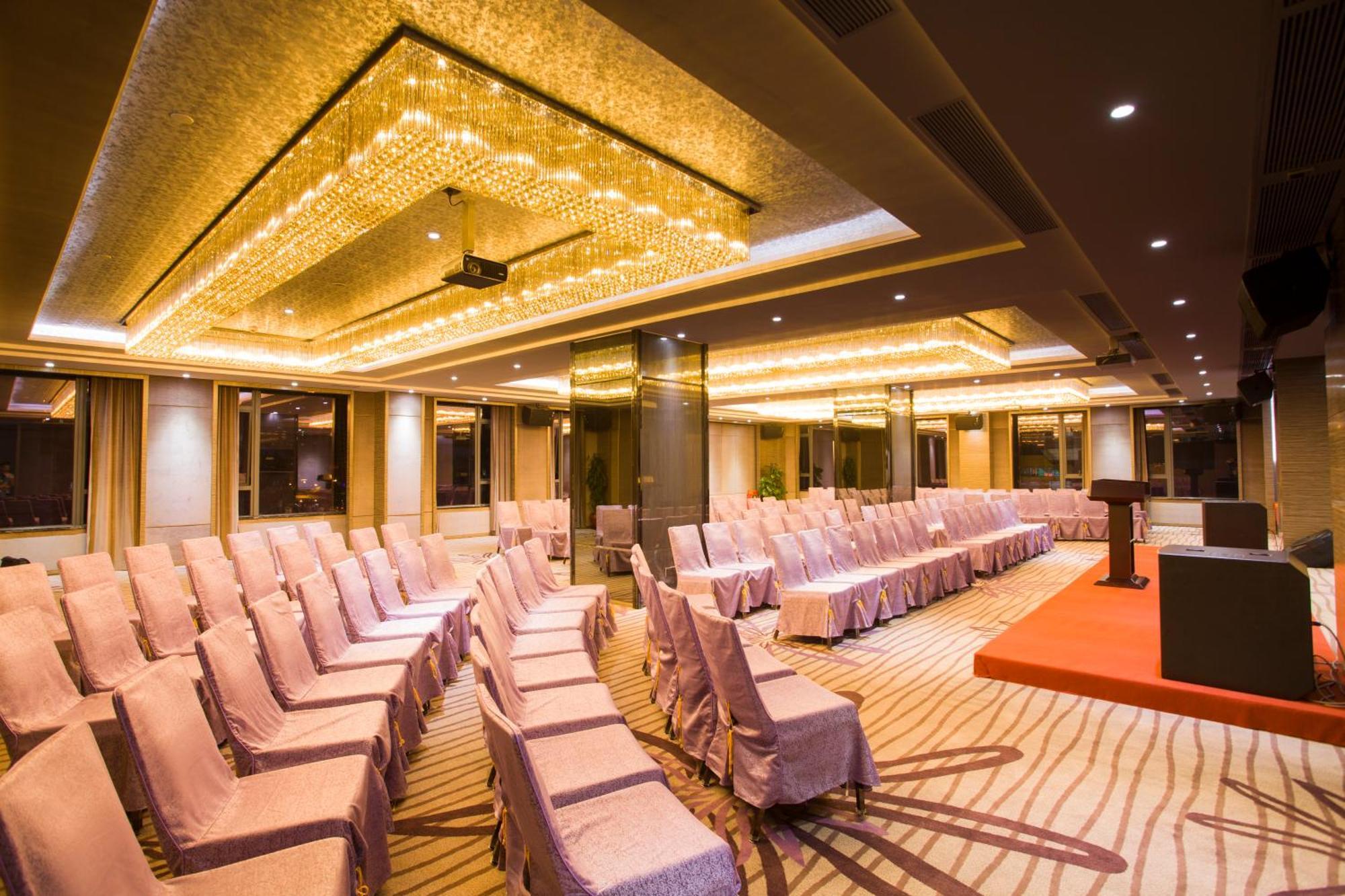 La Perle International Hotel - Free Shuttle Between Hotel And Exhibition Center During Canton Fair & Exhibitor Registration Counter Екстер'єр фото
